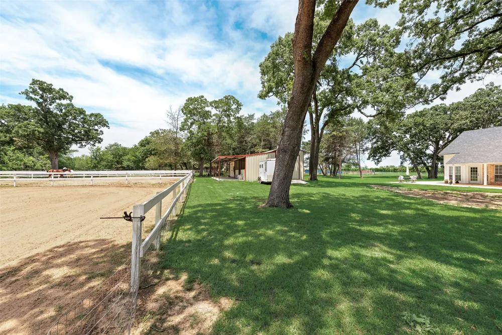 130 Vz County Road 3509 Edgewood, TX 75117