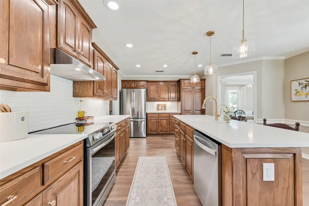 130 Vz County Road 3509 Edgewood, TX 75117