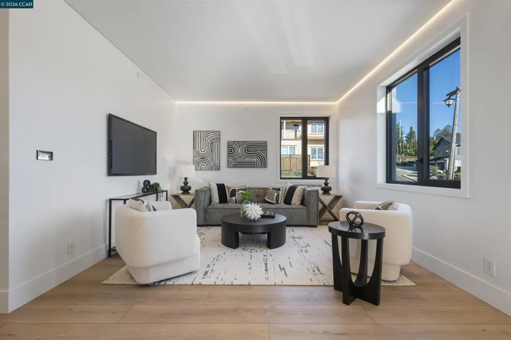 12 Diablo Vista Way Lafayette, CA 94549
