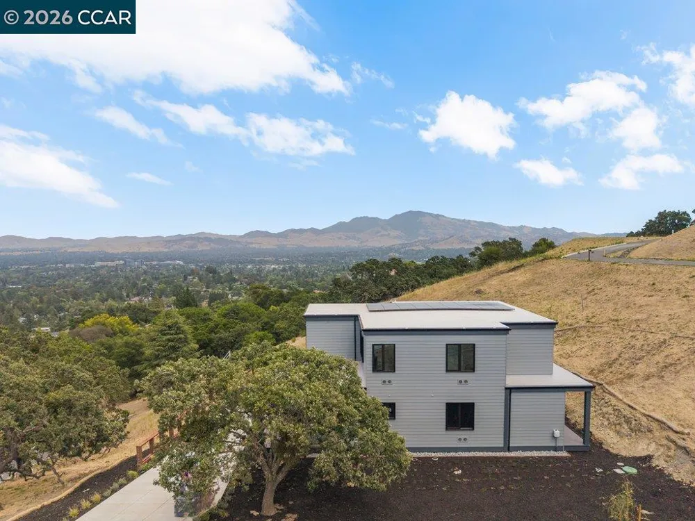 12 Diablo Vista Way Lafayette, CA 94549