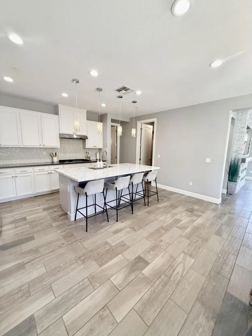 1515 Goldenstar Court Hollister, CA 95023