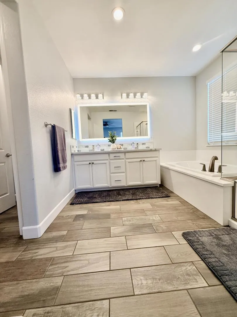 1515 Goldenstar Court Hollister, CA 95023