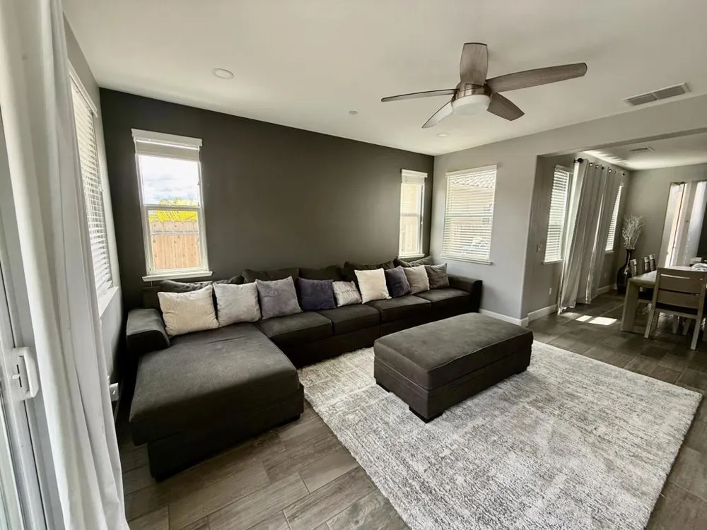 1515 Goldenstar Court Hollister, CA 95023