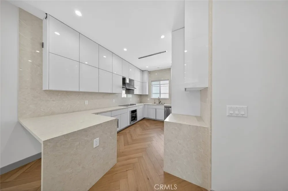 10843 Cantara Street Sun Valley, CA 91352