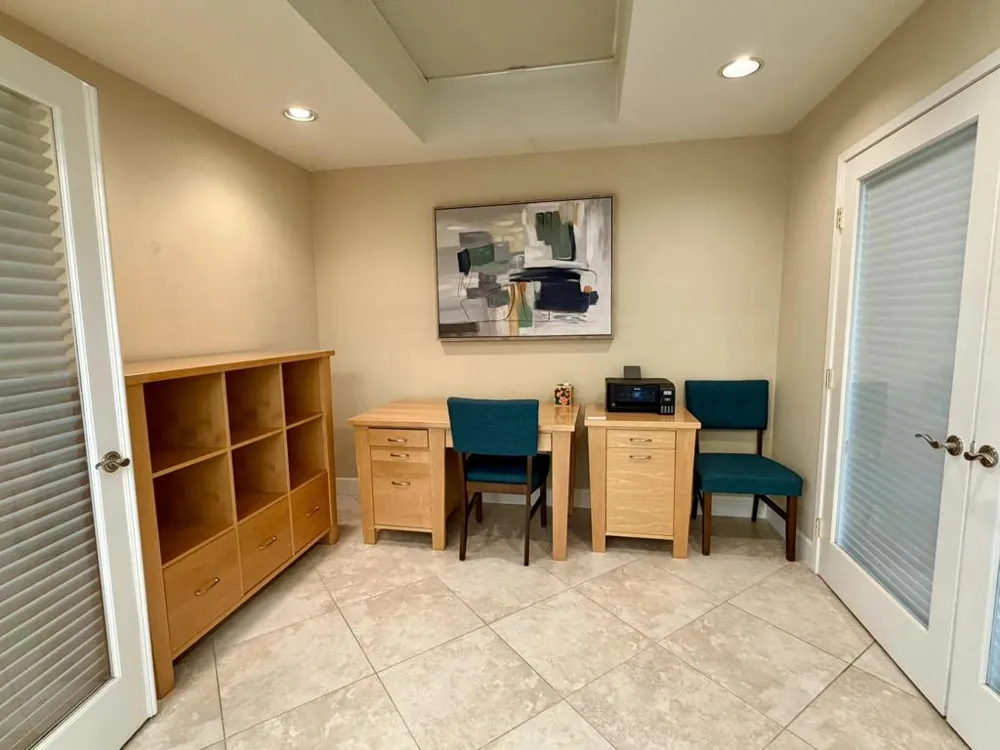 240 Santa Barbara Circle Palm Desert, CA 92260