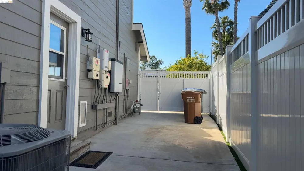 4775 Discovery Pt Discovery Bay, CA 94505