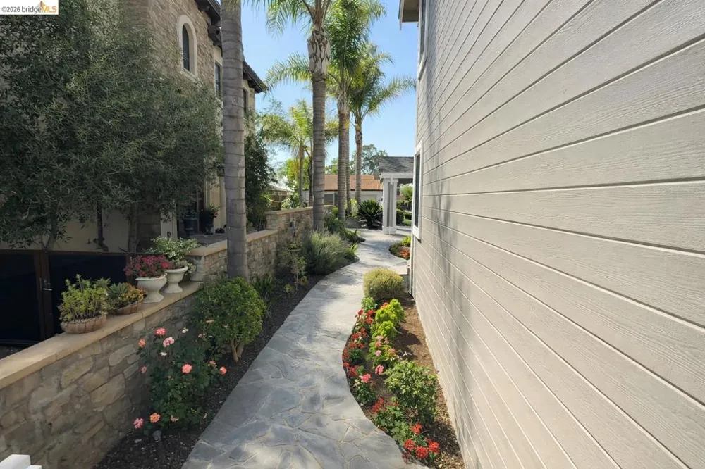 4775 Discovery Pt Discovery Bay, CA 94505