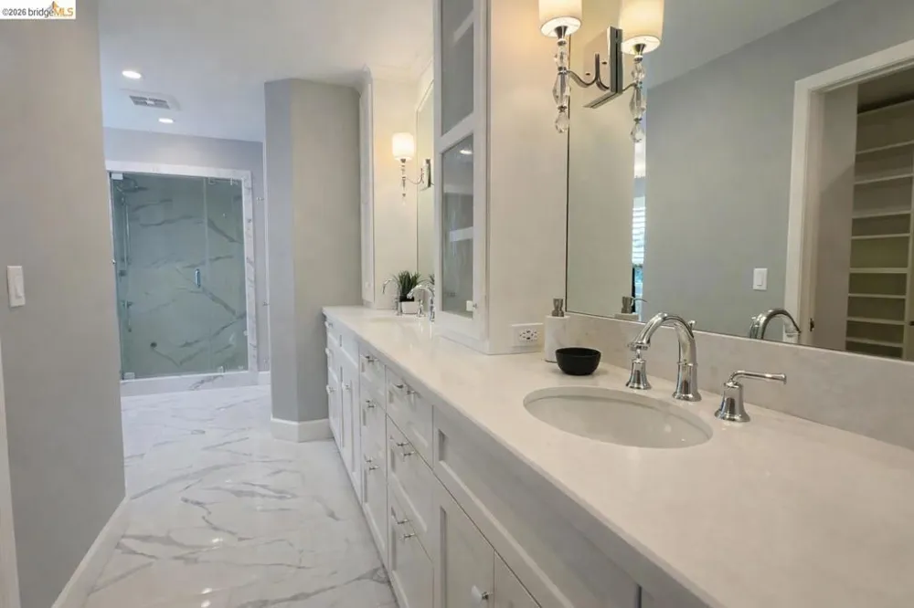4775 Discovery Pt Discovery Bay, CA 94505