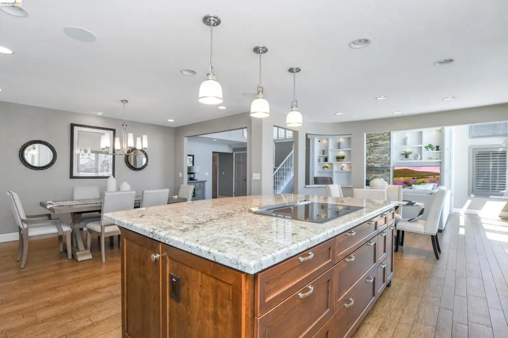 4775 Discovery Pt Discovery Bay, CA 94505