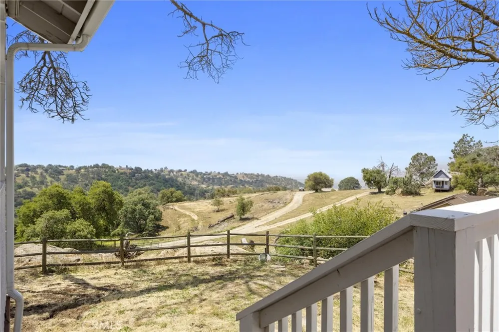 19351 Quail Tehachapi, CA 93561