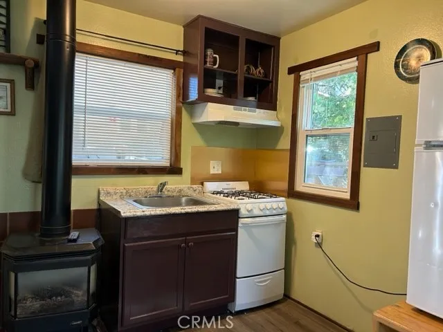 2726 View Drive Running Springs, CA 92382