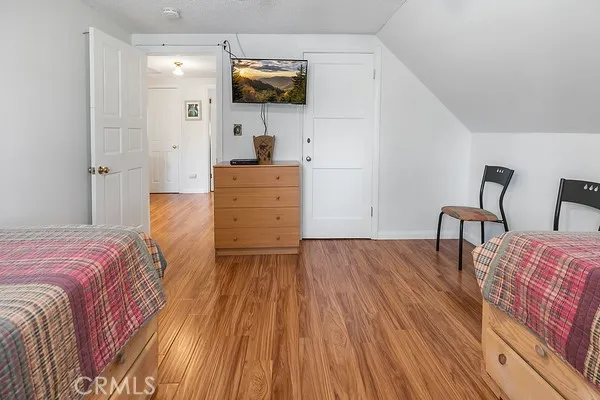 2726 View Drive Running Springs, CA 92382
