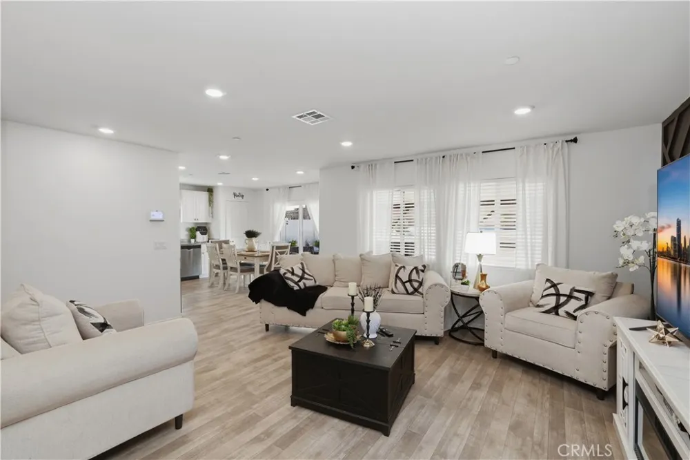 10143 Colten Ridge Street Adelanto, CA 92301