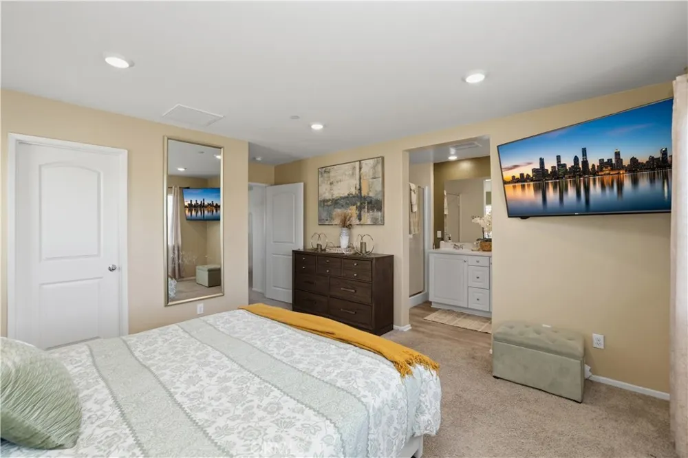 10143 Colten Ridge Street Adelanto, CA 92301