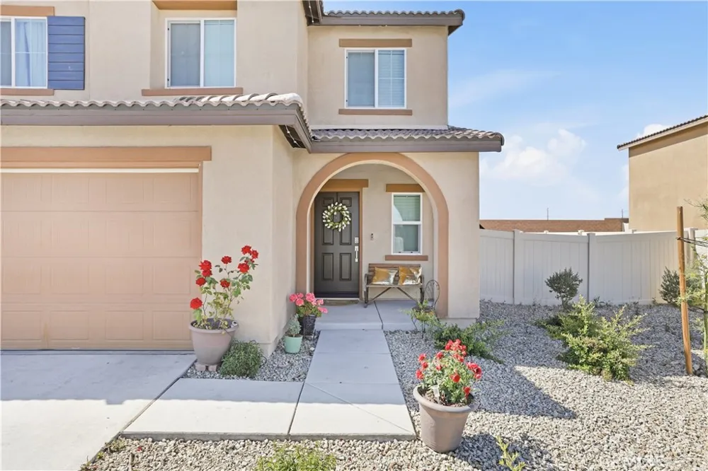 10143 Colten Ridge Street Adelanto, CA 92301