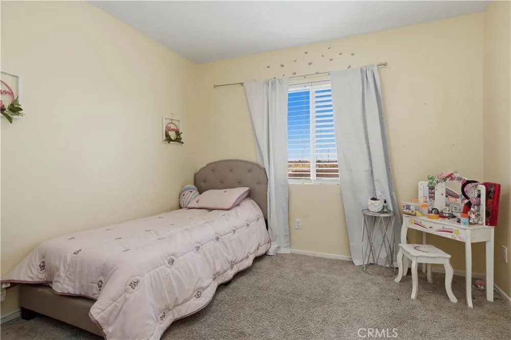 10143 Colten Ridge Street Adelanto, CA 92301