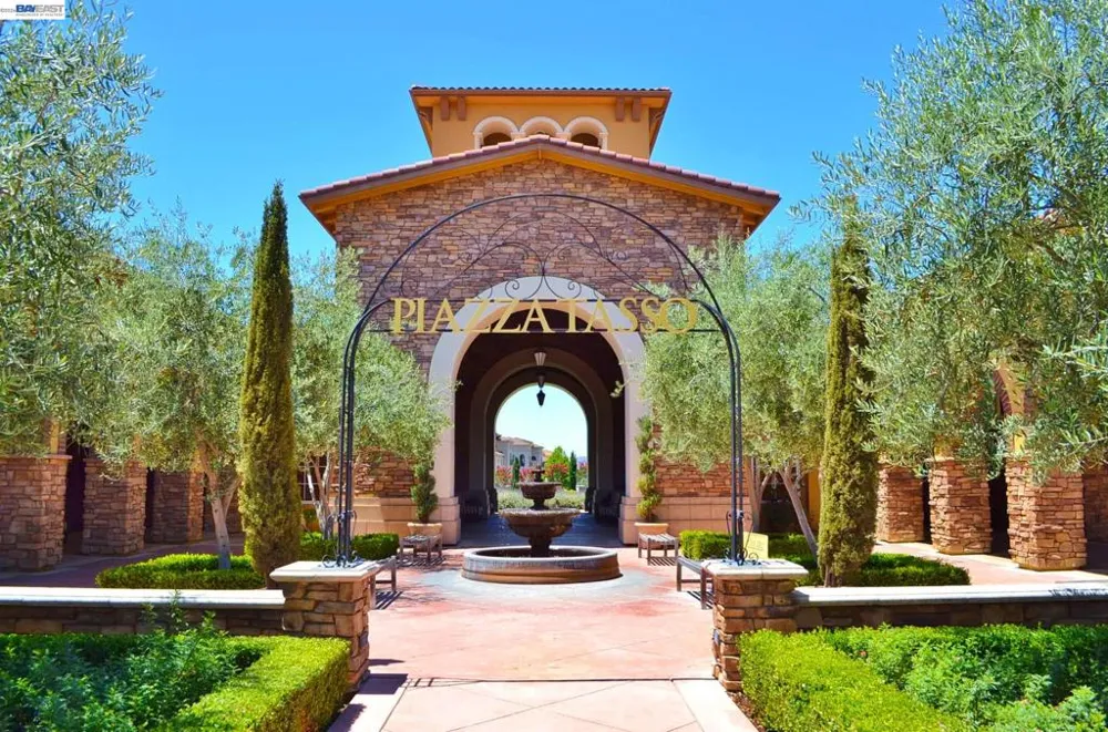 4739 Perugia St Dublin, CA 94568