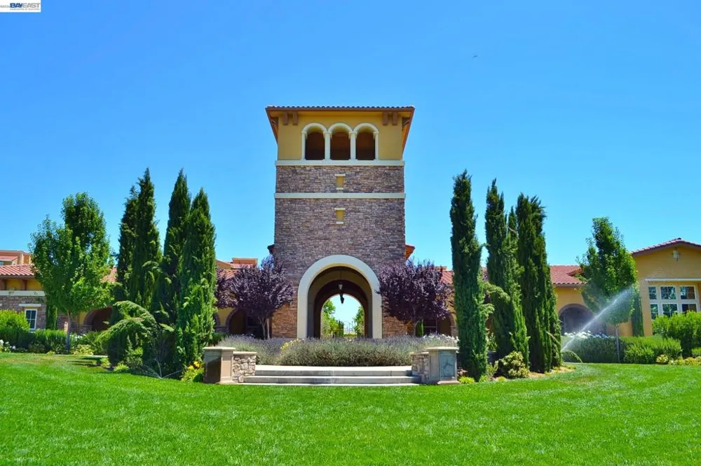 4739 Perugia St Dublin, CA 94568