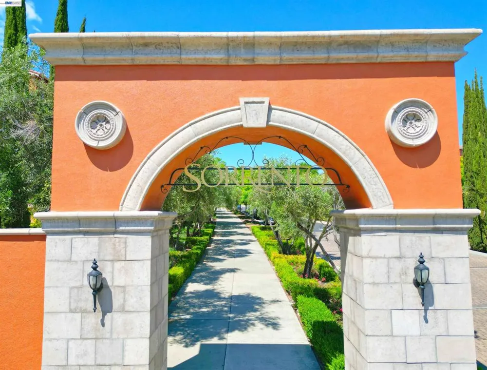 4739 Perugia St Dublin, CA 94568