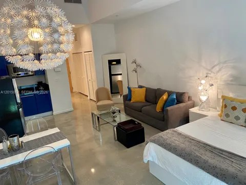 253 NE 2nd St #312