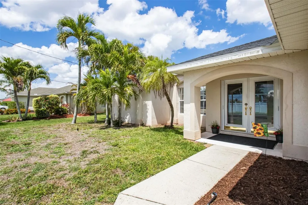 5333 SW 16TH PLACE Cape Coral, FL 33914