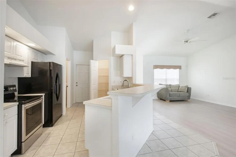 5333 SW 16TH PLACE Cape Coral, FL 33914