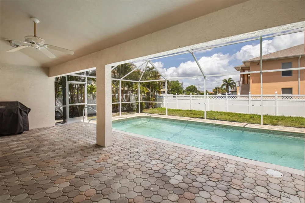 5333 SW 16TH PLACE Cape Coral, FL 33914