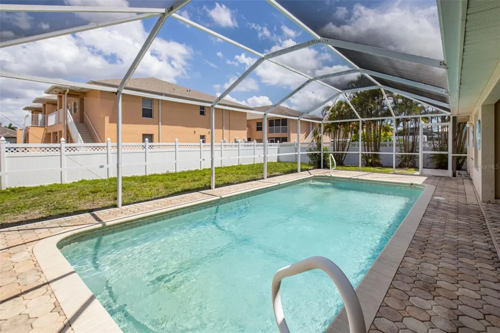 5333 SW 16TH PLACE Cape Coral, FL 33914