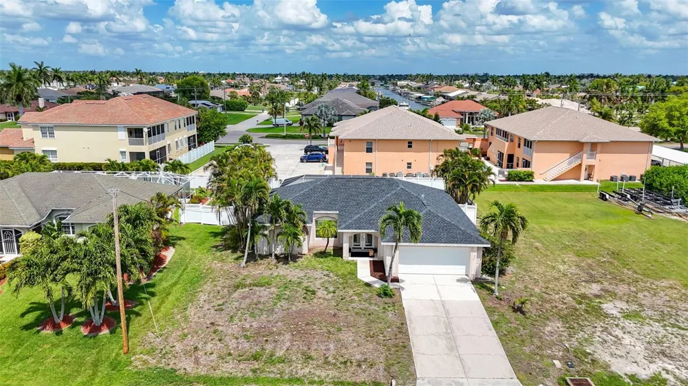 5333 SW 16TH PLACE Cape Coral, FL 33914