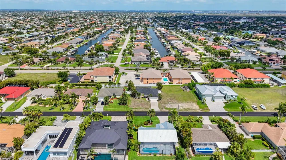 5333 SW 16TH PLACE Cape Coral, FL 33914