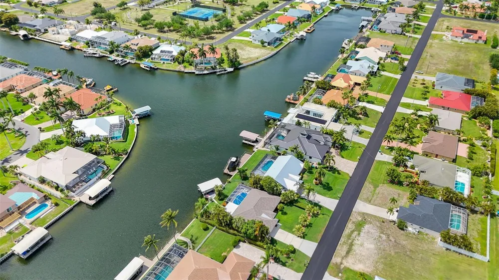 5333 SW 16TH PLACE Cape Coral, FL 33914