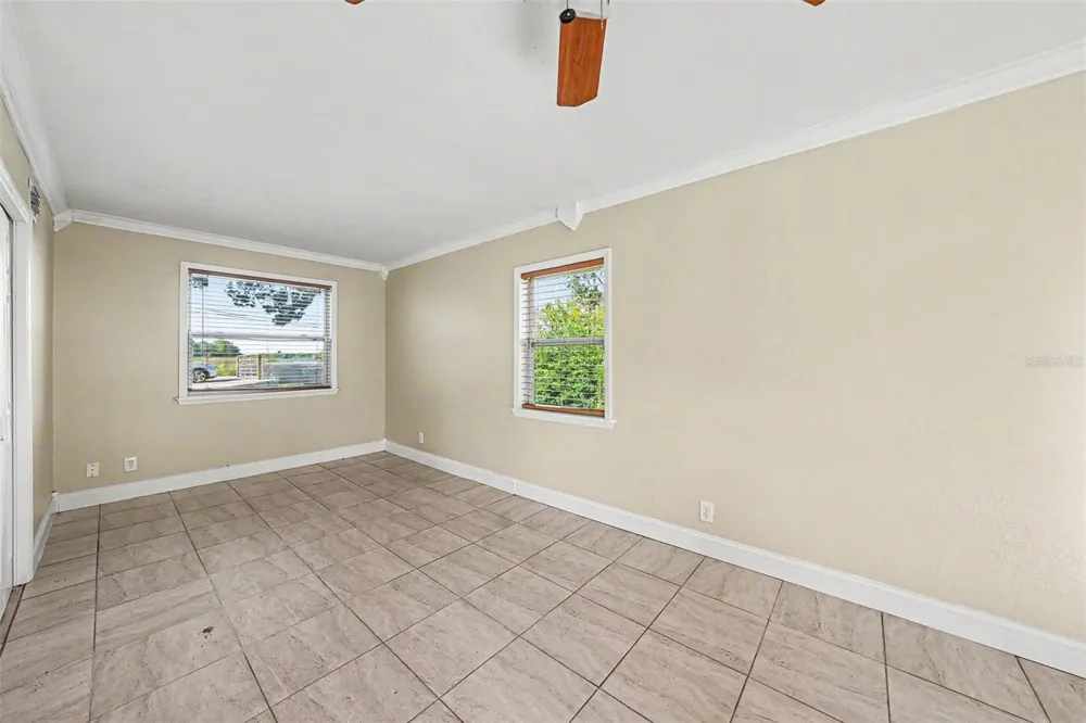10118 114TH TERRACE Largo, FL 33773