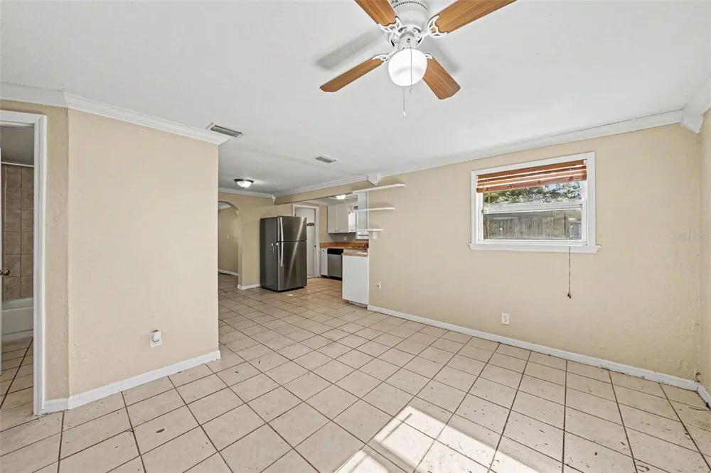 10118 114TH TERRACE Largo, FL 33773
