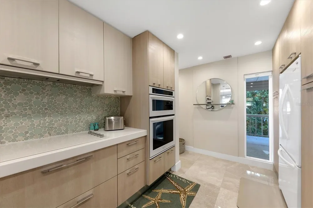 5757 GULF OF MEXICO DRIVE #305 Longboat Key, FL 34228