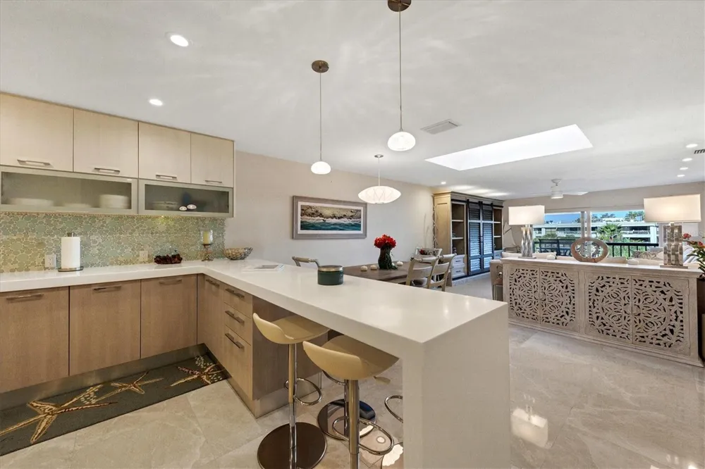 5757 GULF OF MEXICO DRIVE #305 Longboat Key, FL 34228