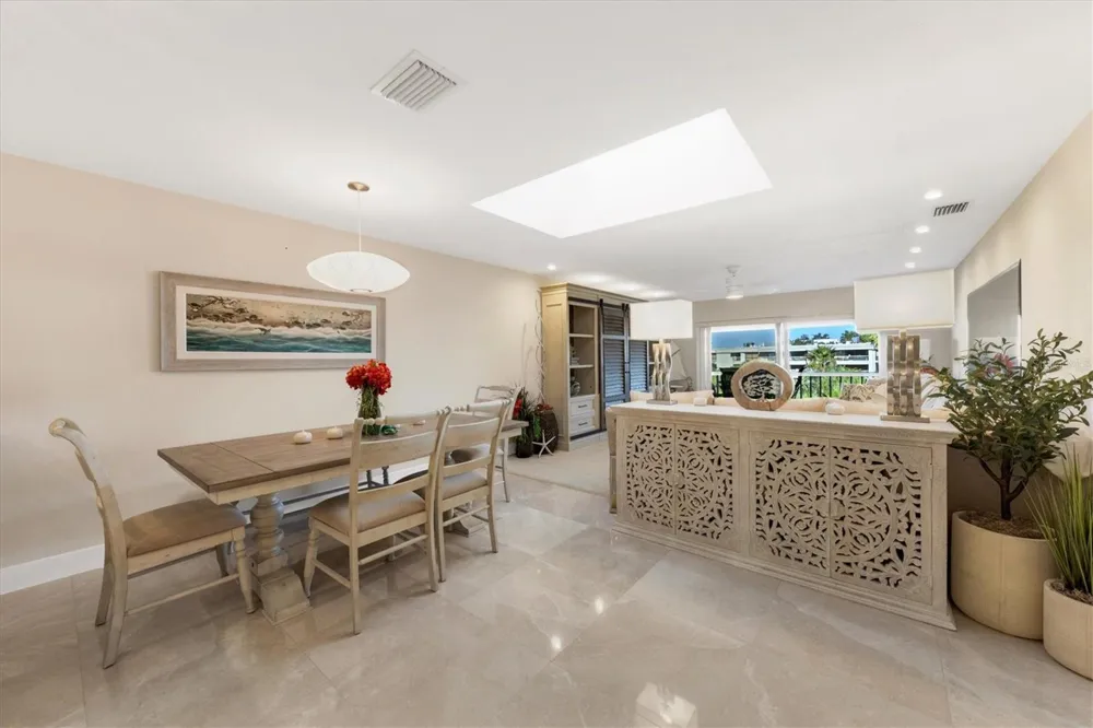 5757 GULF OF MEXICO DRIVE #305 Longboat Key, FL 34228