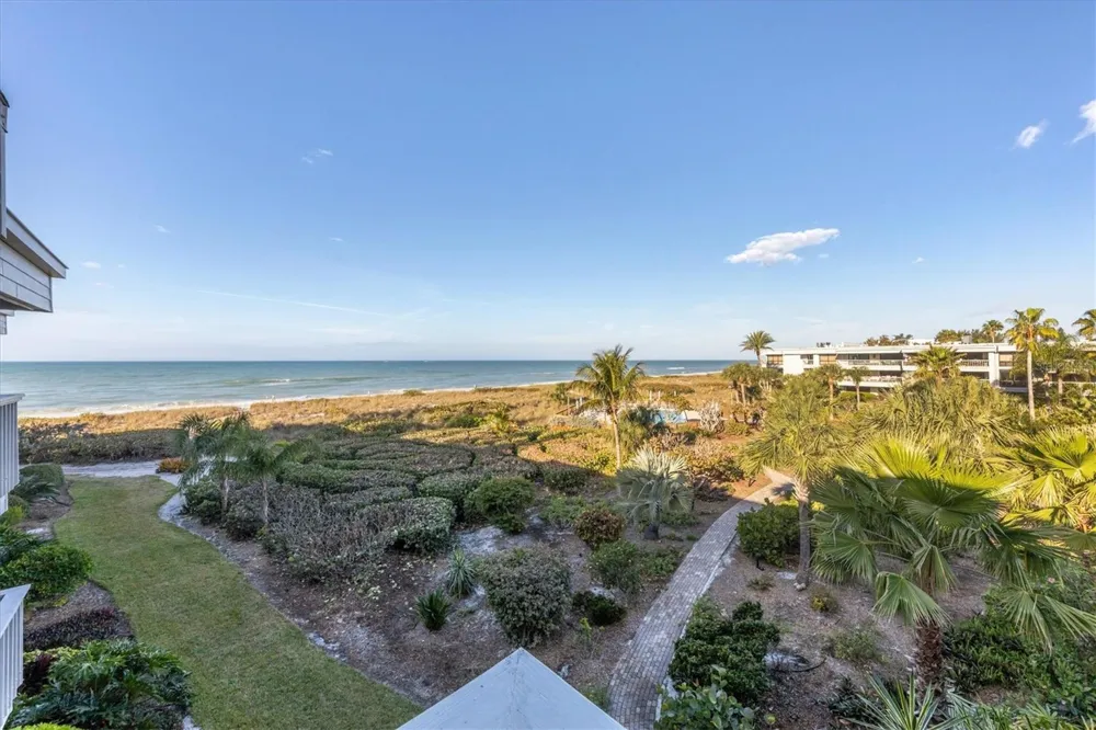 5757 GULF OF MEXICO DRIVE #305 Longboat Key, FL 34228