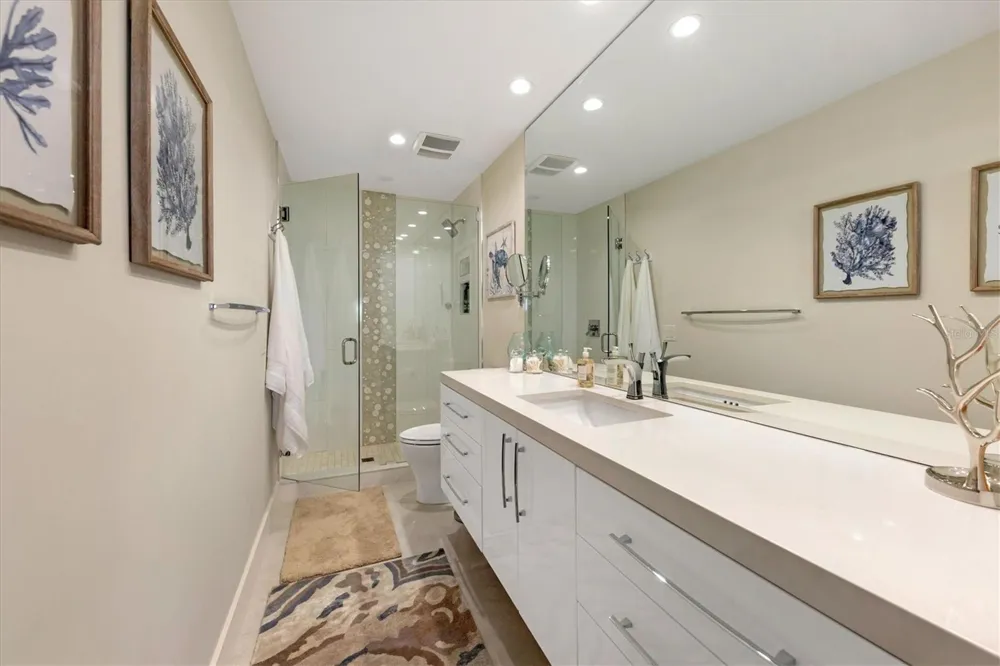 5757 GULF OF MEXICO DRIVE #305 Longboat Key, FL 34228