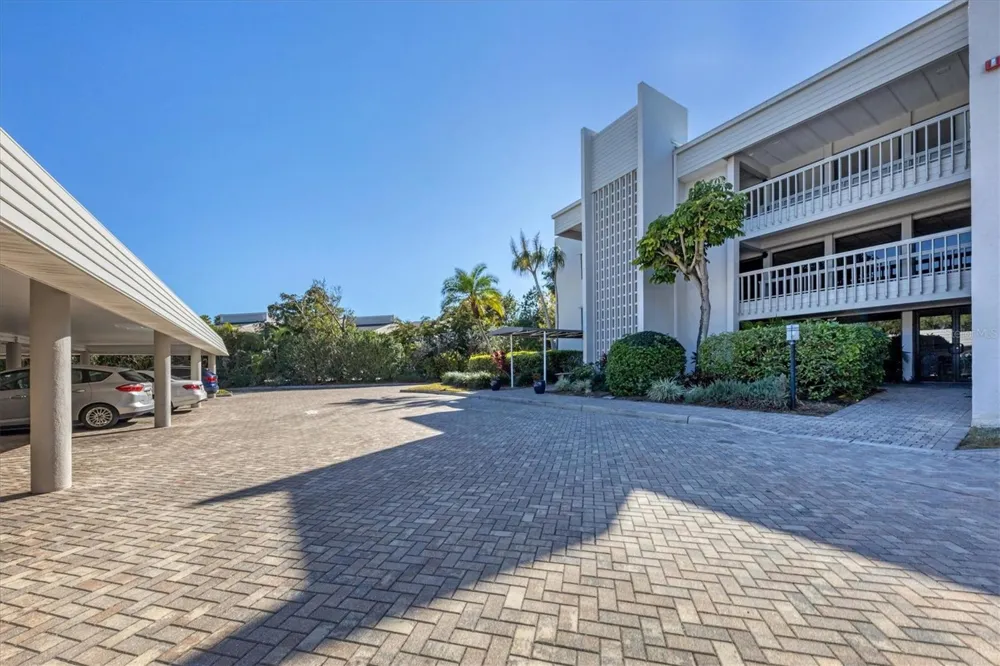 5757 GULF OF MEXICO DRIVE #305 Longboat Key, FL 34228
