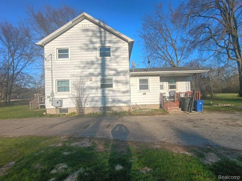 3310 E Pierson Road Genesee Charter Township, MI 48506