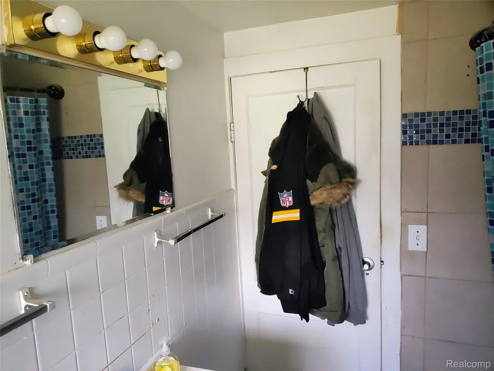 3310 E Pierson Road Genesee Charter Township, MI 48506