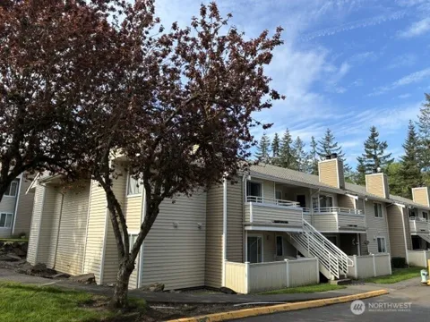 21301 52nd Avenue W #B111