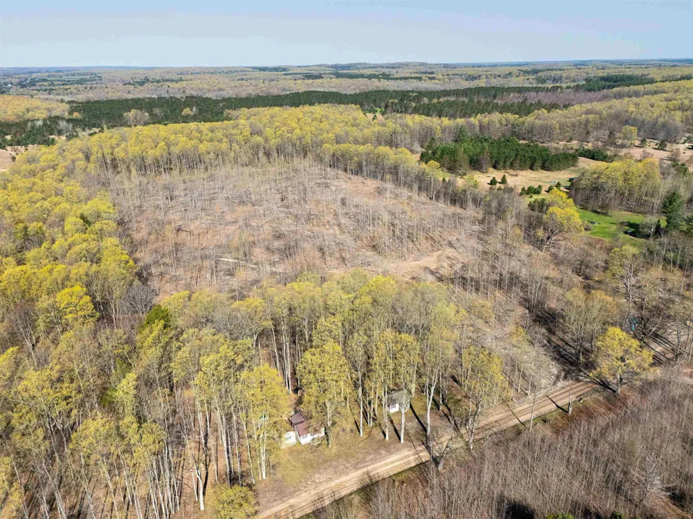 SE Crouch Road Garfield Township, MI 49633