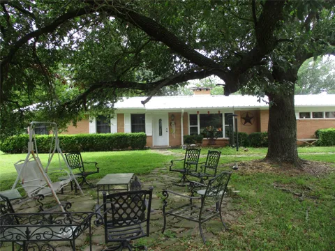 1026 County Road 1145