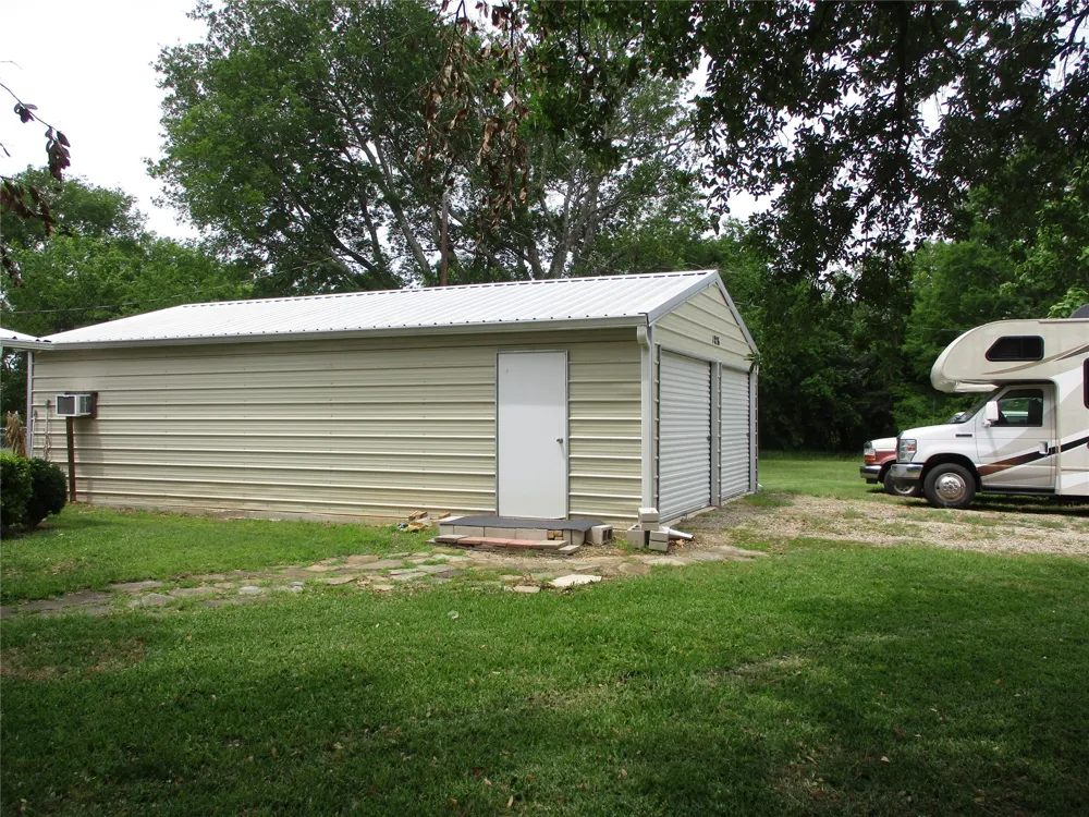 1026 County Road 1145 No City, TX 75472