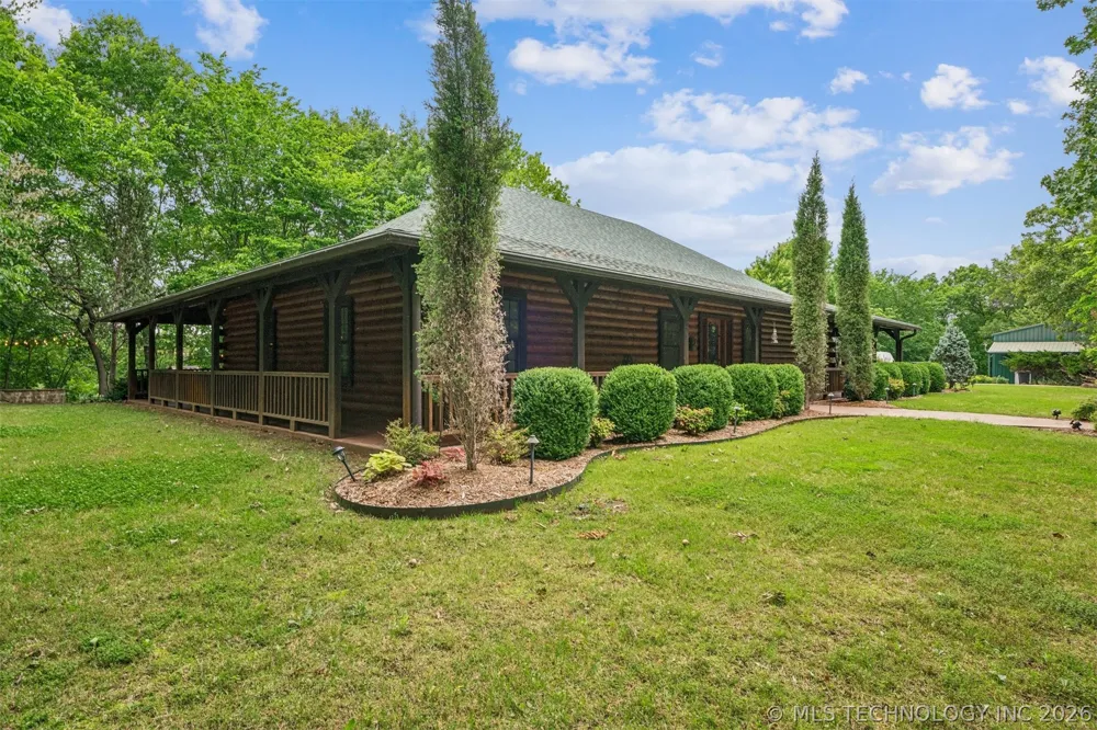 15172 S 4203 ROAD Claremore, OK 74017