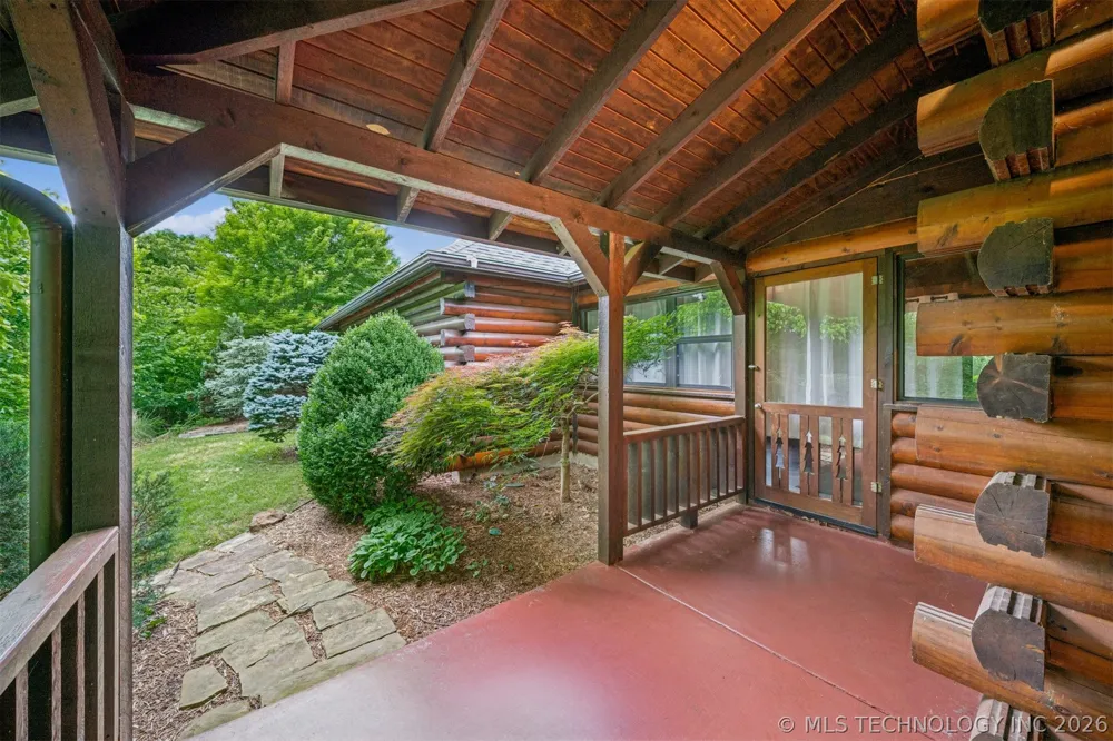 15172 S 4203 ROAD Claremore, OK 74017