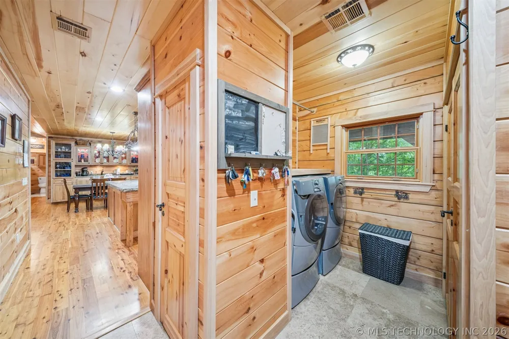 15172 S 4203 ROAD Claremore, OK 74017