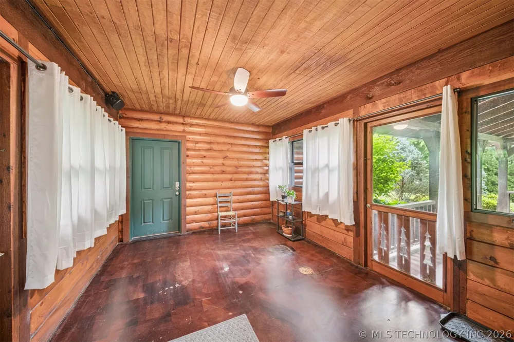 15172 S 4203 ROAD Claremore, OK 74017