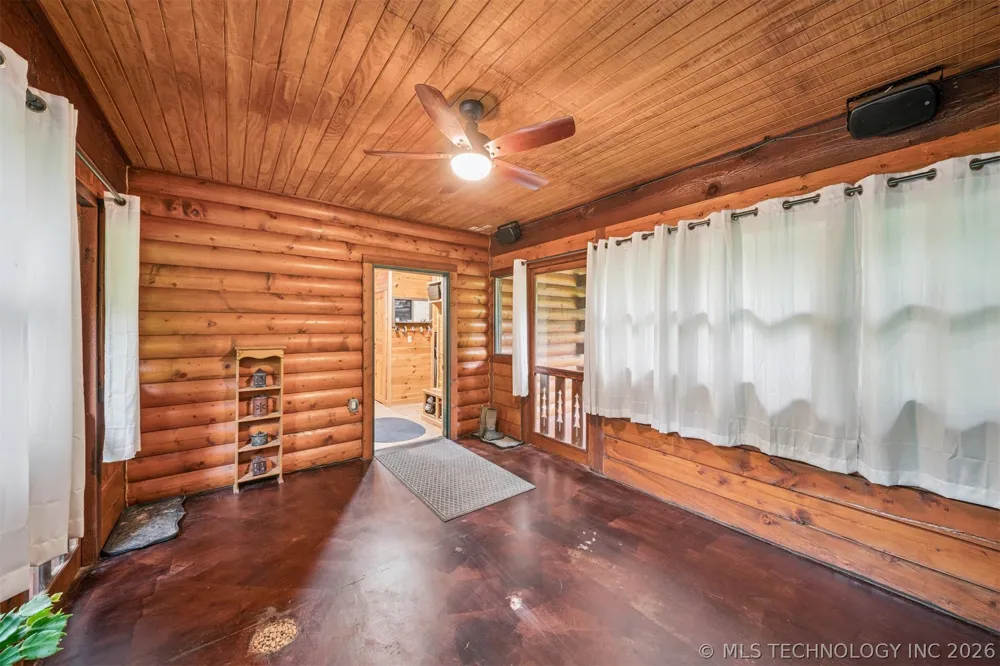 15172 S 4203 ROAD Claremore, OK 74017